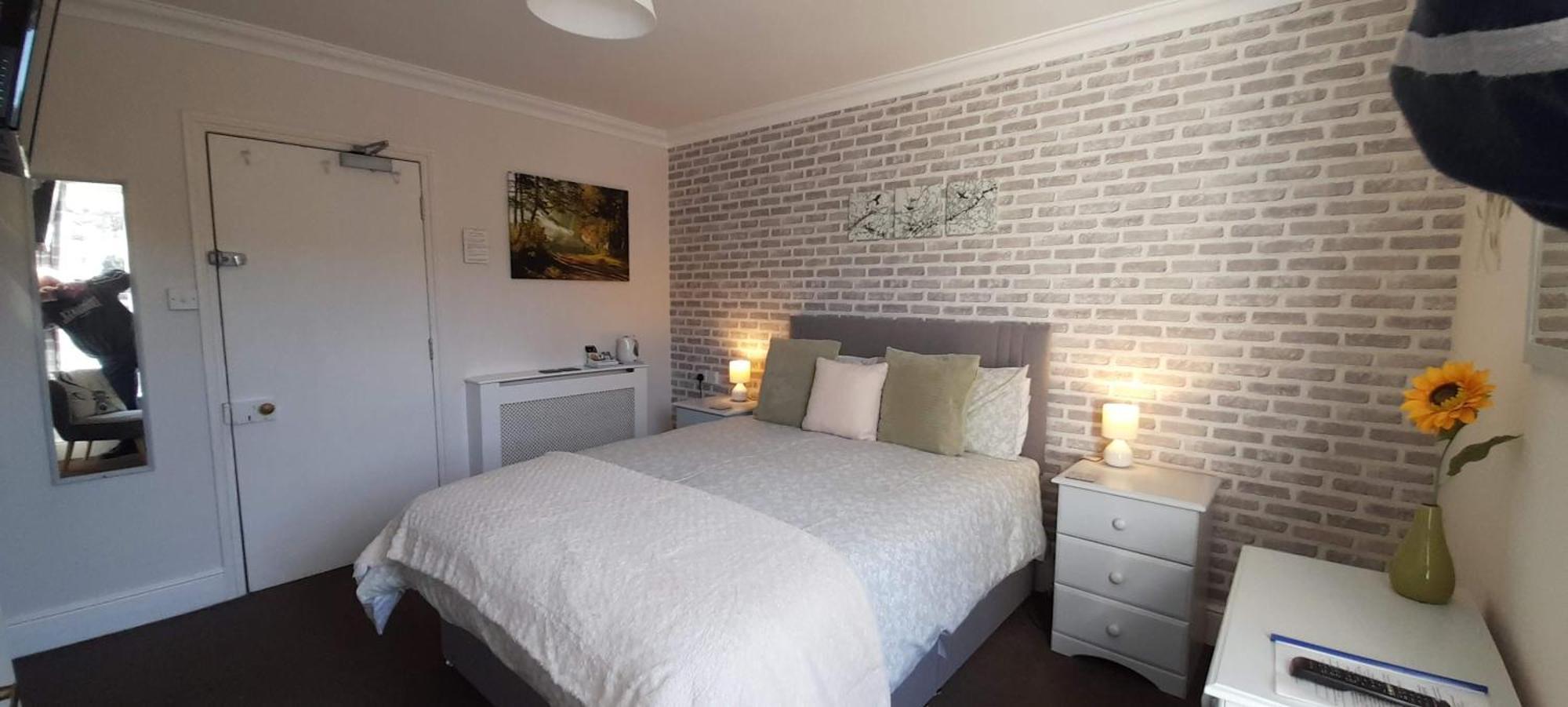 Bed and Breakfast Saffron House Ком-Мартин Экстерьер фото
